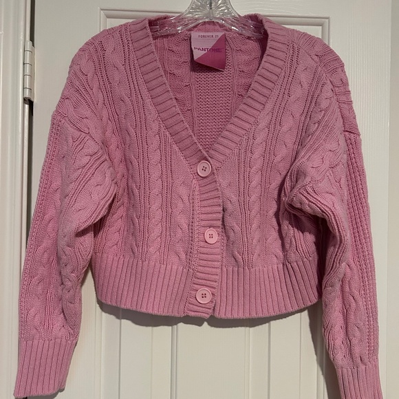 Forever 21 x Pantone Pink Cropped Cable Knit Long Sleeve Cardigan Size S - Picture 2 of 4